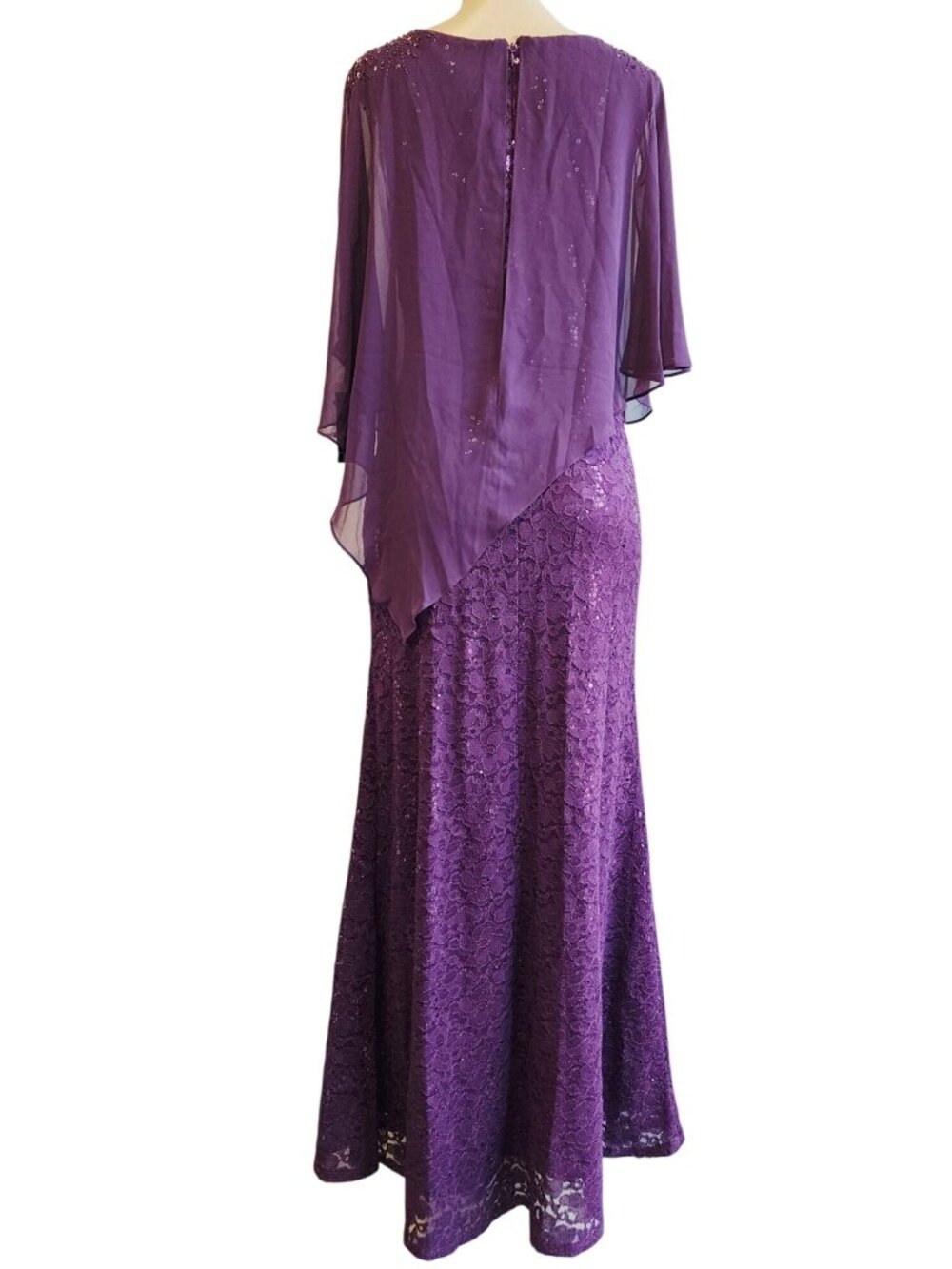 SLNY Deep Purple Beaded Capelet Lace Gown dress Size 10 MSRP $159.00 - Picture 8 of 8